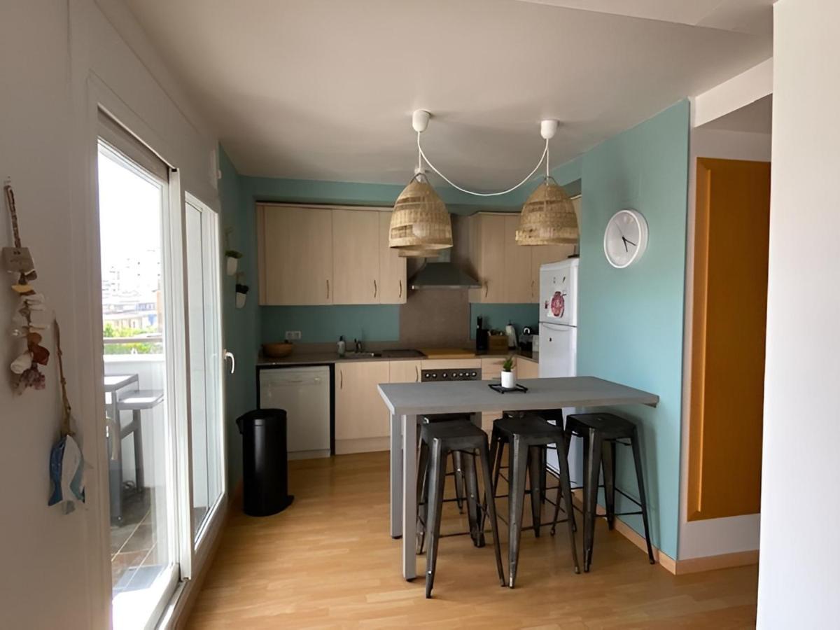 Superbe Appartement Renove, Residence Avec Piscine Roses Exterior photo
